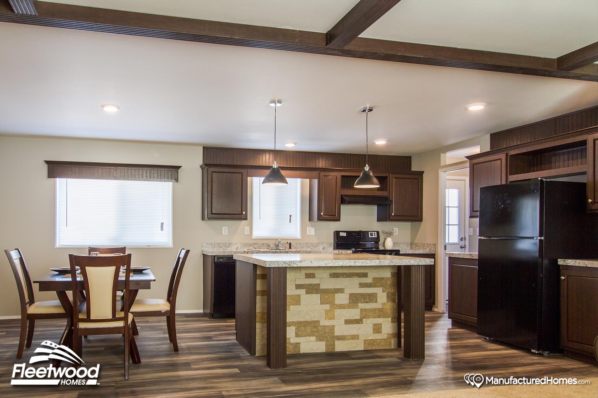 grand-junction-Broadmore-28563B-kitchen-1